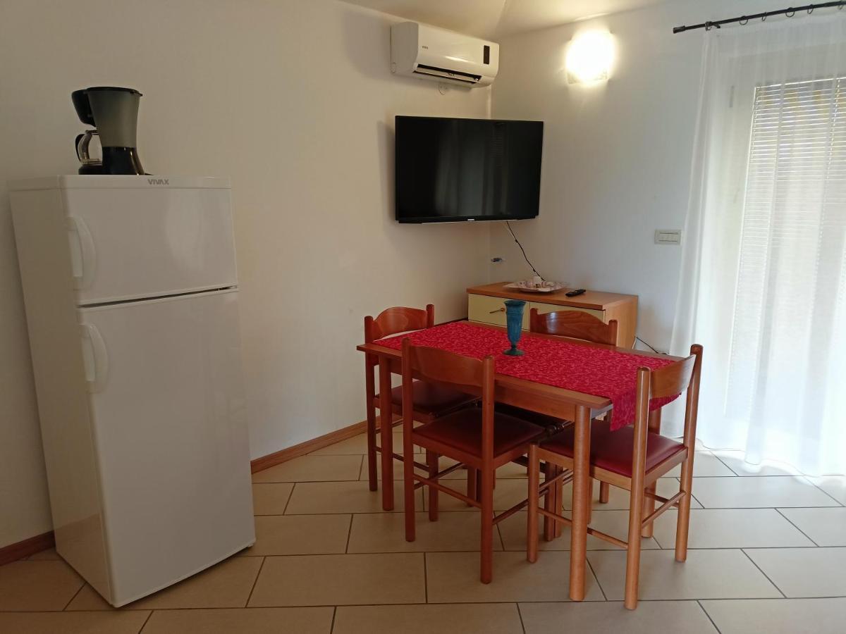 Apartment studio TA-TI Umago Esterno foto